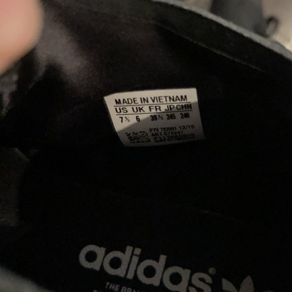 Adidas Sneaker - Picture 5 of 5